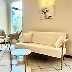 Bel