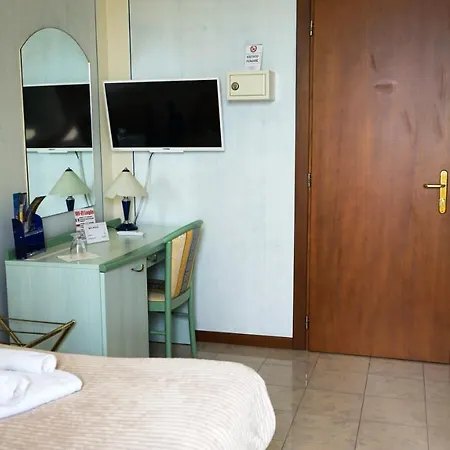 Hotel Bel Oggebbio